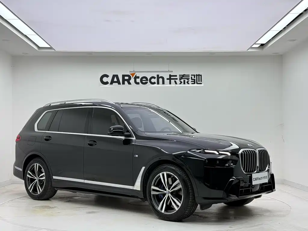 BMW X7 2023 xDrive40i Premium M Sport