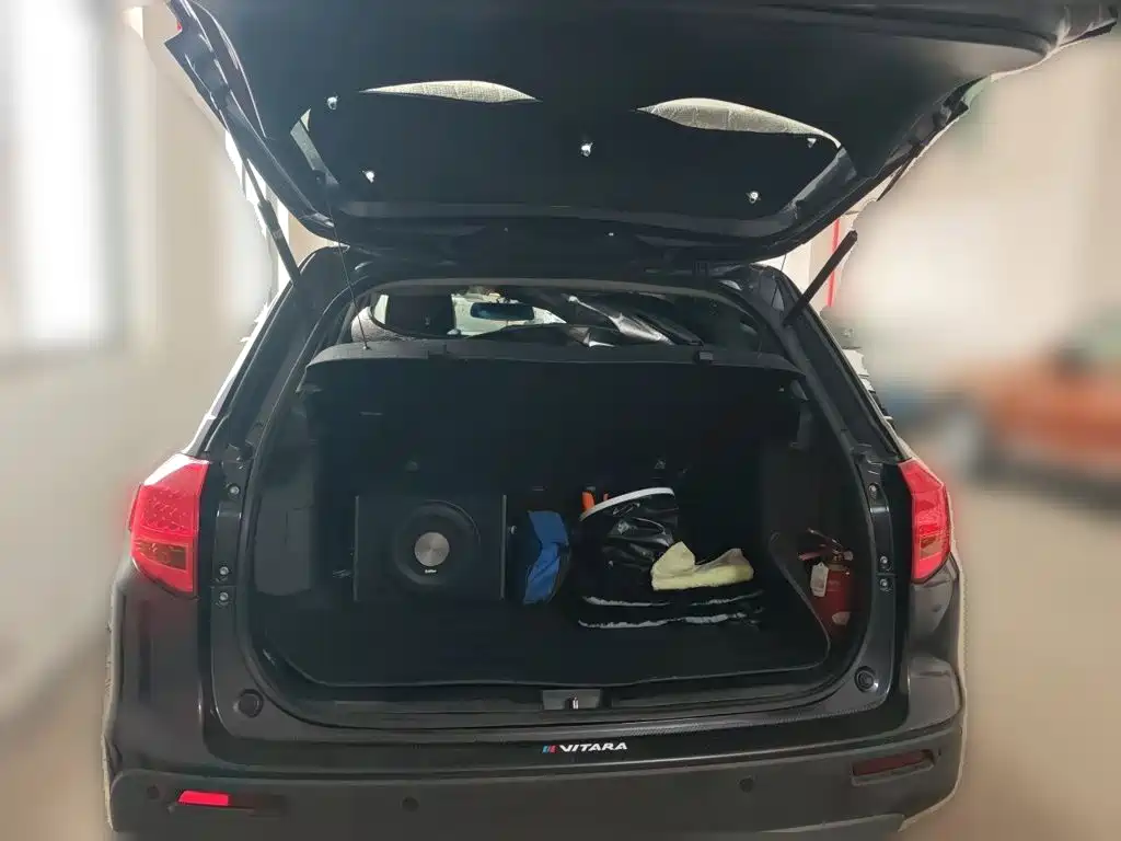 Suzuki Vitara — миниатюра 10
