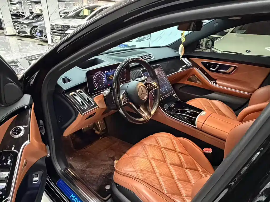 Mercedes-Benz S-Class — миниатюра 7