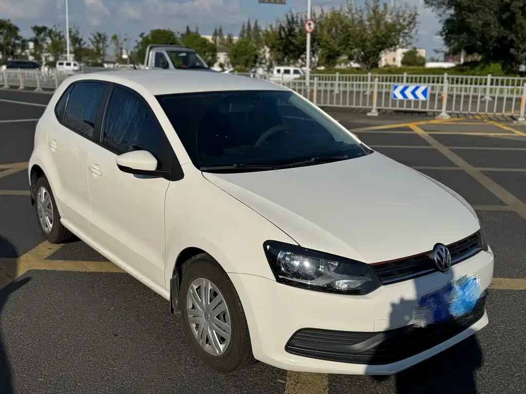 Volkswagen Polo — миниатюра 6