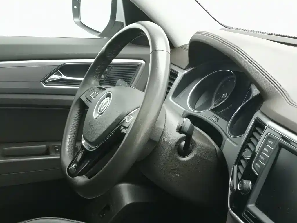 Volkswagen Teramont — миниатюра 22