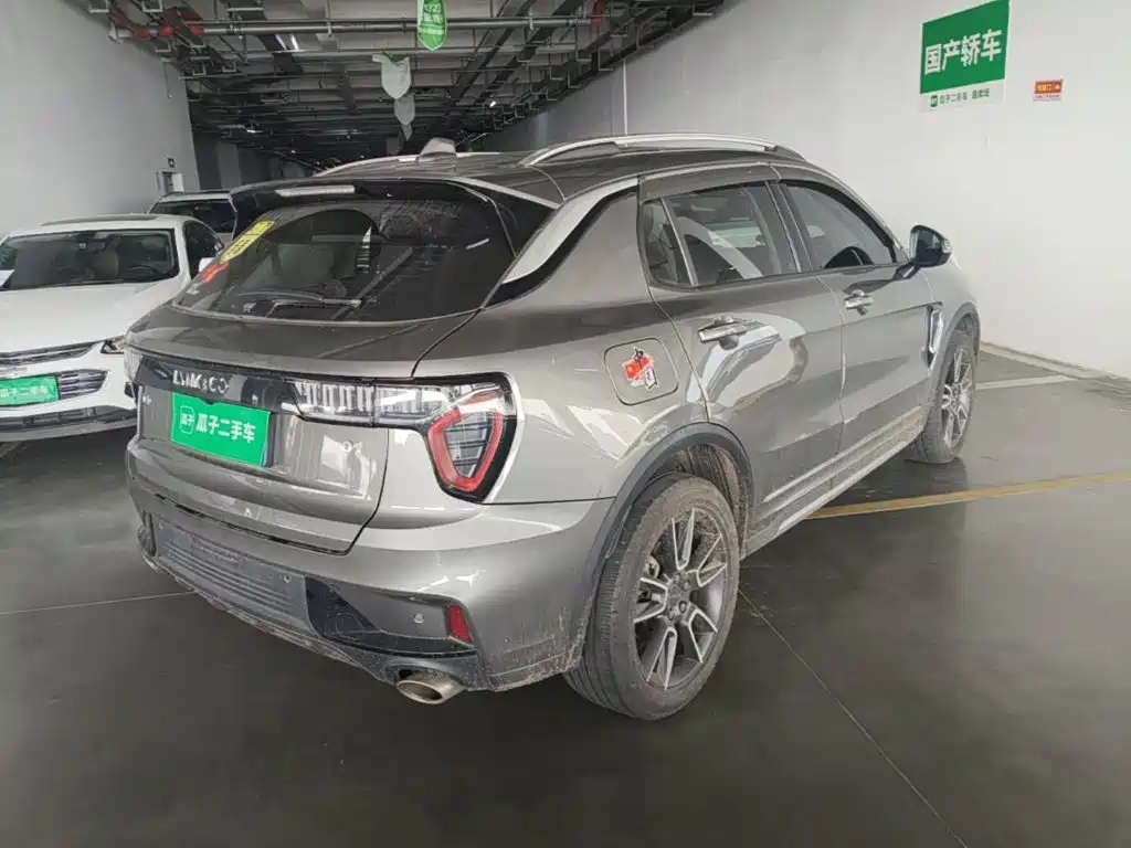 Lynk & Co 01 — миниатюра 4