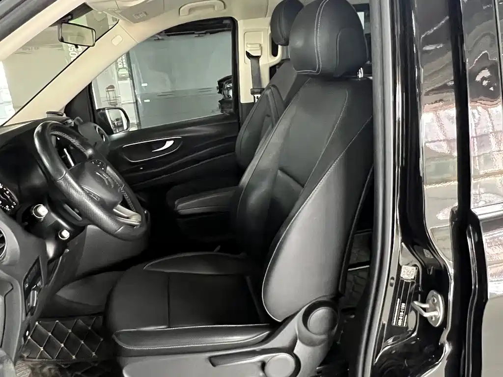 Mercedes-Benz Vito — миниатюра 14