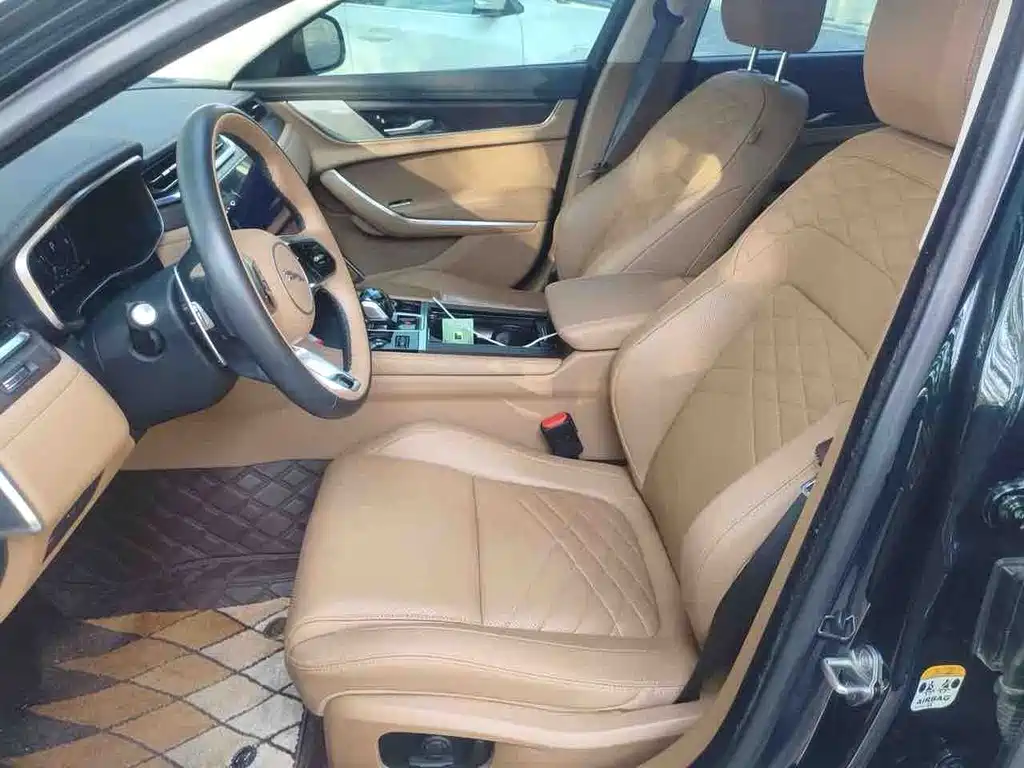 Jaguar XFL — миниатюра 2