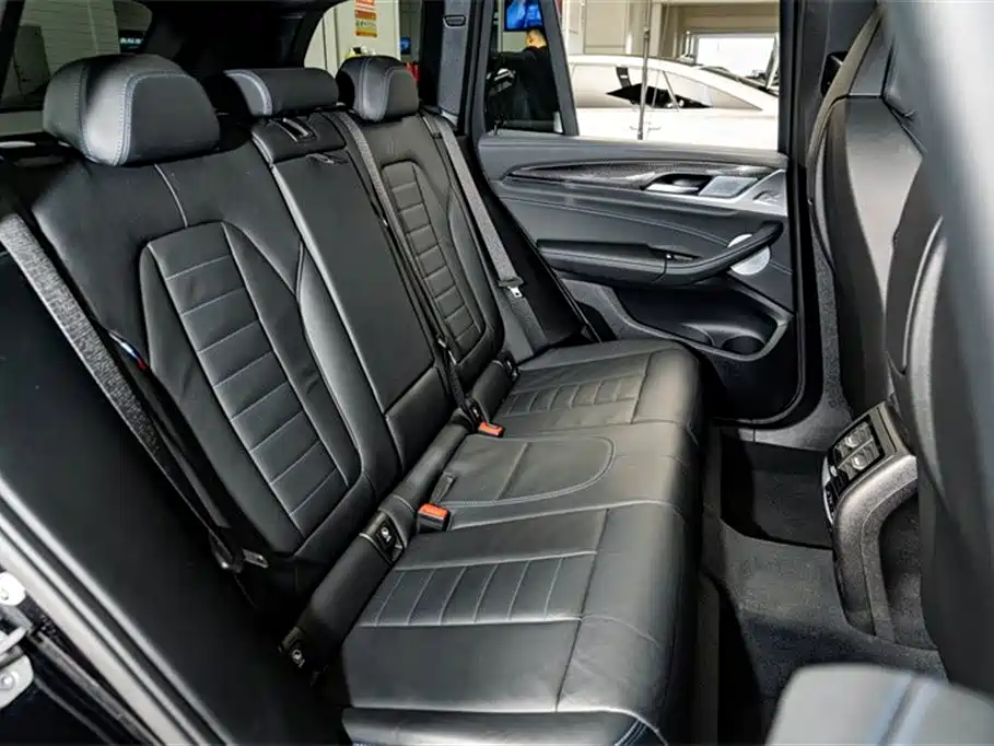 BMW X3 M40i — миниатюра 25
