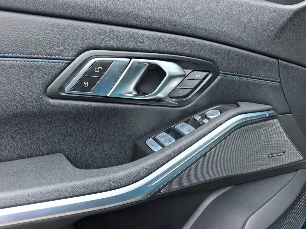 BMW i3 — миниатюра 13