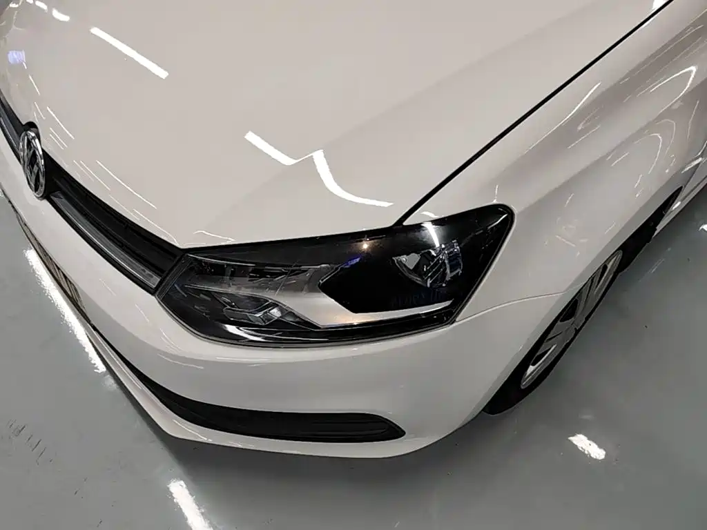 Volkswagen Polo — миниатюра 24