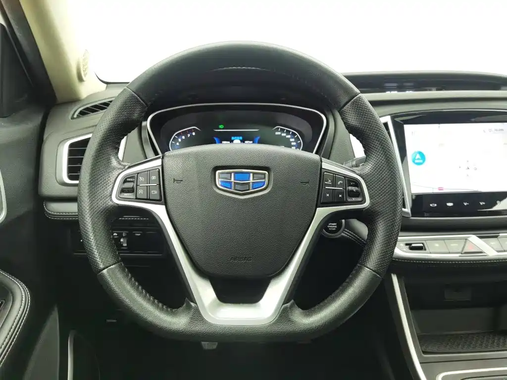 Geely Vision X6 — миниатюра 11