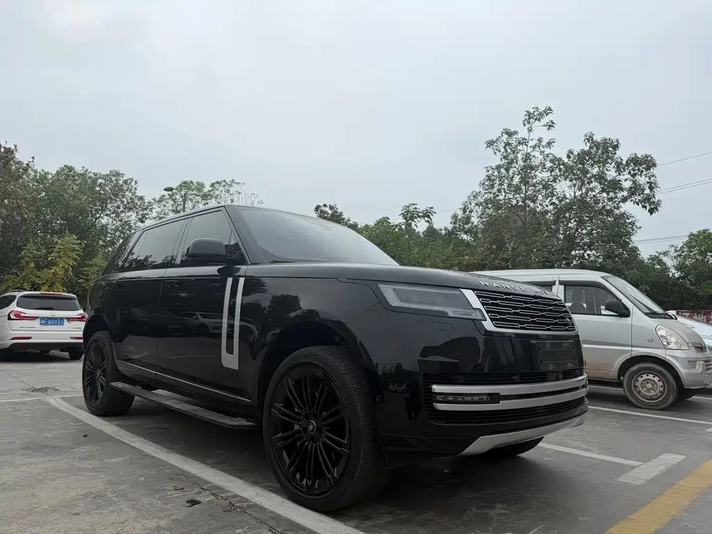 Land Rover Range Rover — миниатюра 3