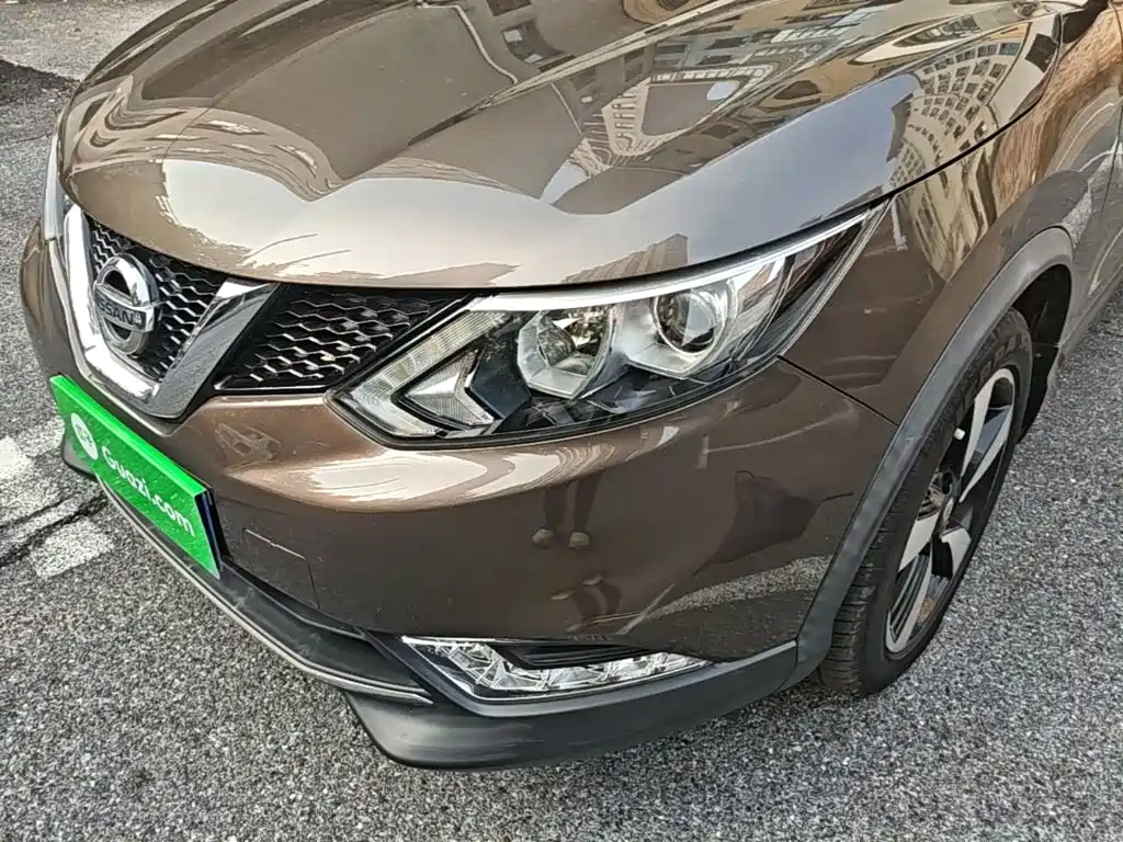 Nissan Qashqai — миниатюра 24