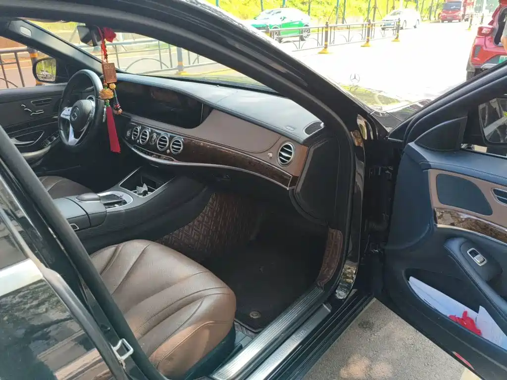 Mercedes-Benz S-Class — миниатюра 21