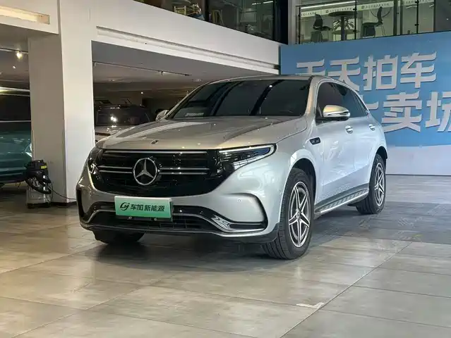 MERCEDES-BENZ EQC 2022