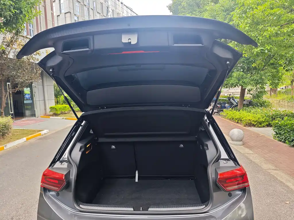 Volkswagen ID.3 — миниатюра 13