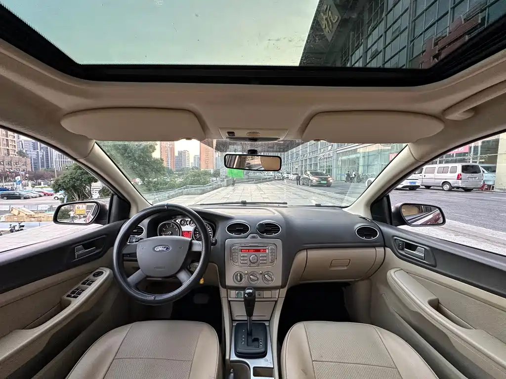 Ford Focus — миниатюра 9