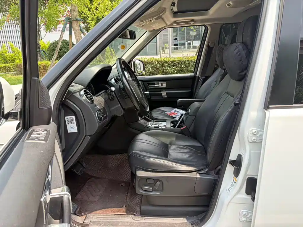 Land Rover Discovery 2015 3.0 SDV6 HSE