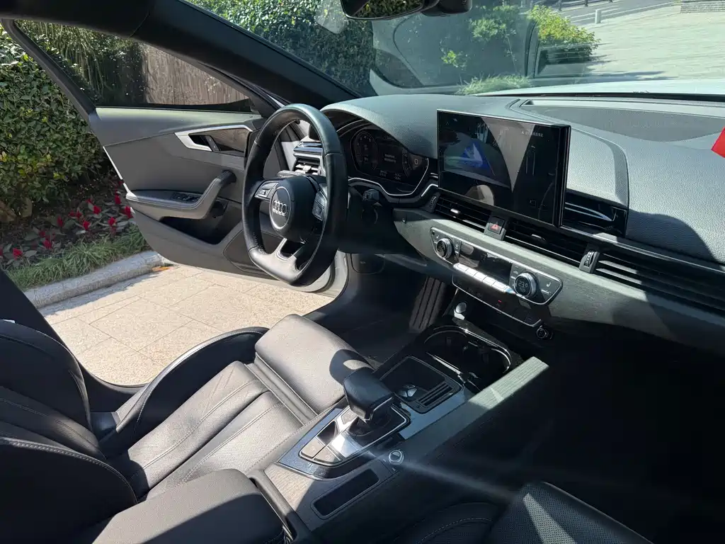 Audi A4L — миниатюра 10