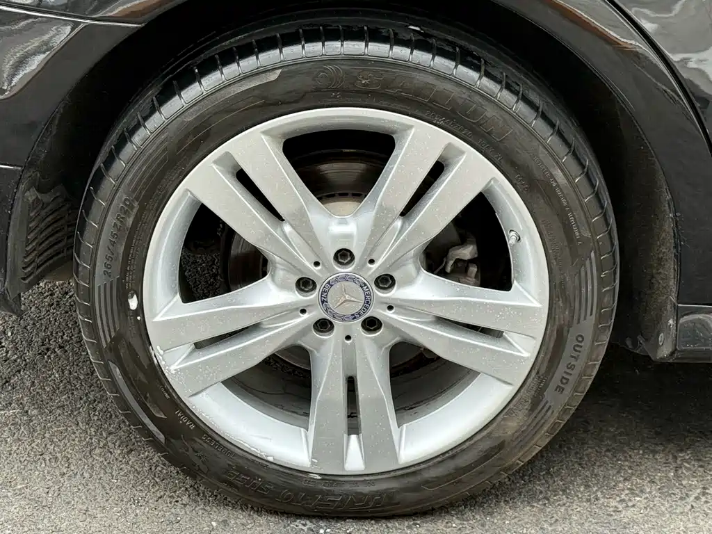 MERCEDES-BENZ R CLASS