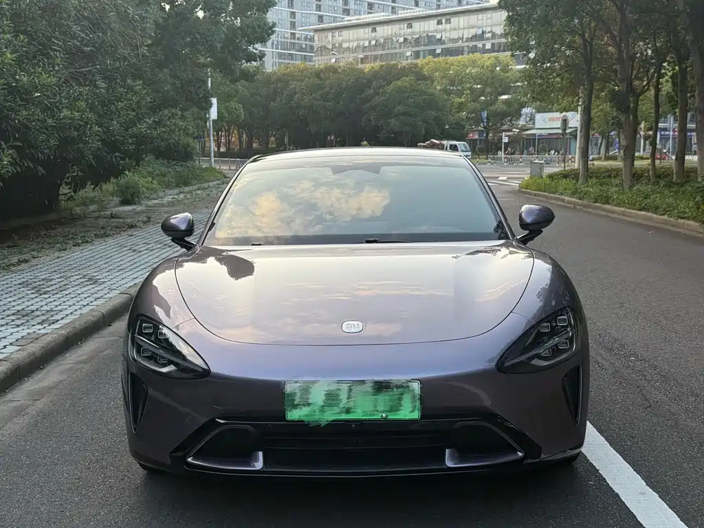 Xiaomi SU7 — миниатюра 2