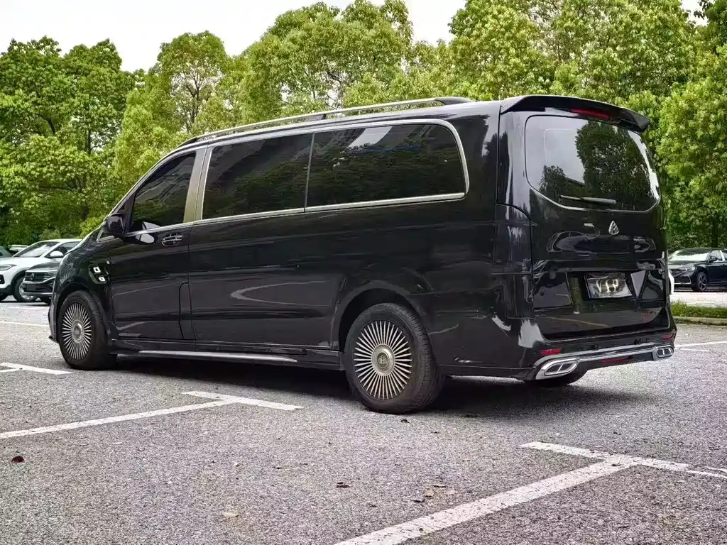 Mercedes-Benz Vito — миниатюра 9