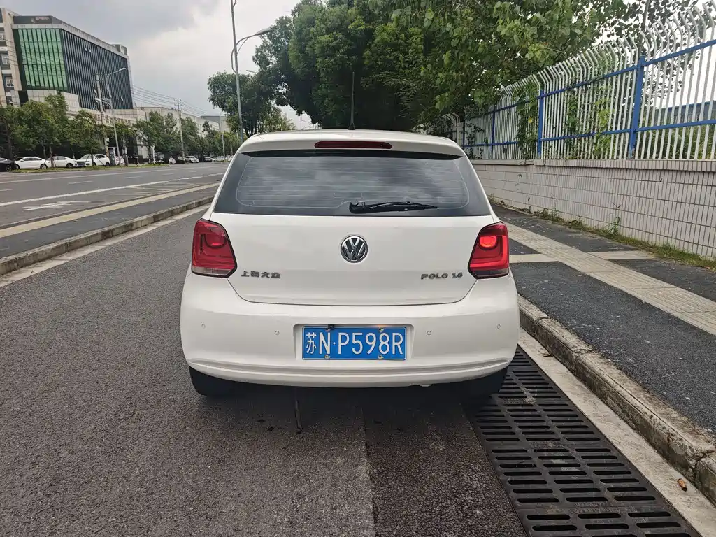 Volkswagen Polo — миниатюра 8