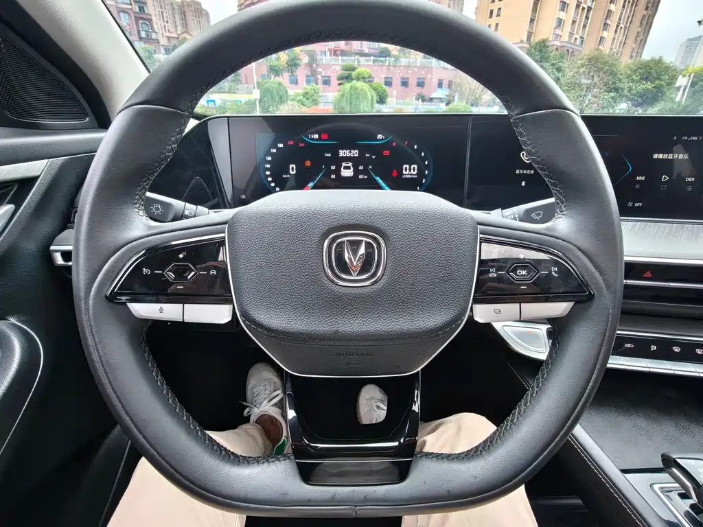 Changan Eado — миниатюра 7