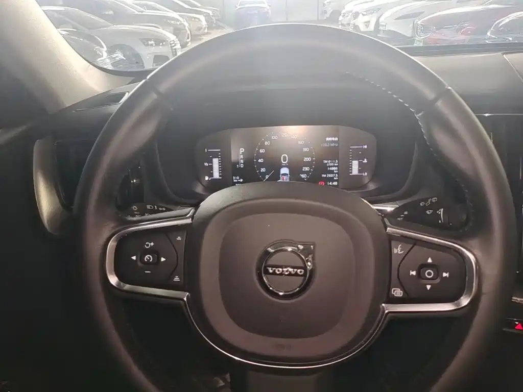 Volvo XC60 — миниатюра 15