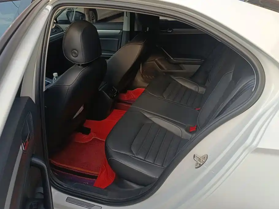 Volkswagen Lamando — миниатюра 11