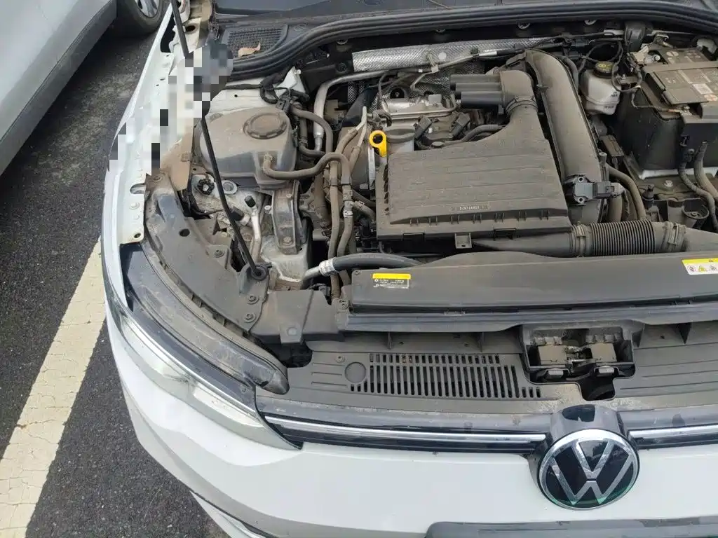 Volkswagen Golf — миниатюра 21