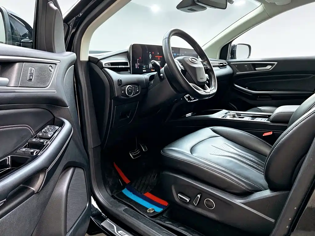 Ford Edge — миниатюра 5