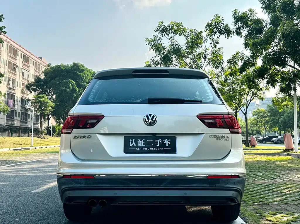 Volkswagen Tiguan L — миниатюра 6
