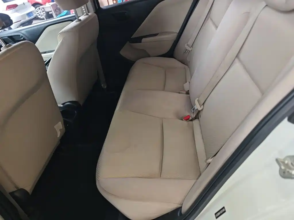 Honda City — миниатюра 17