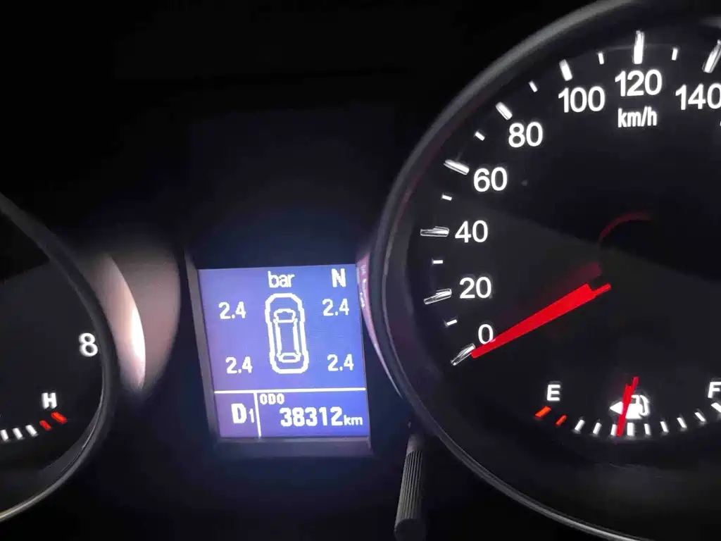 Haval M6 — миниатюра 10