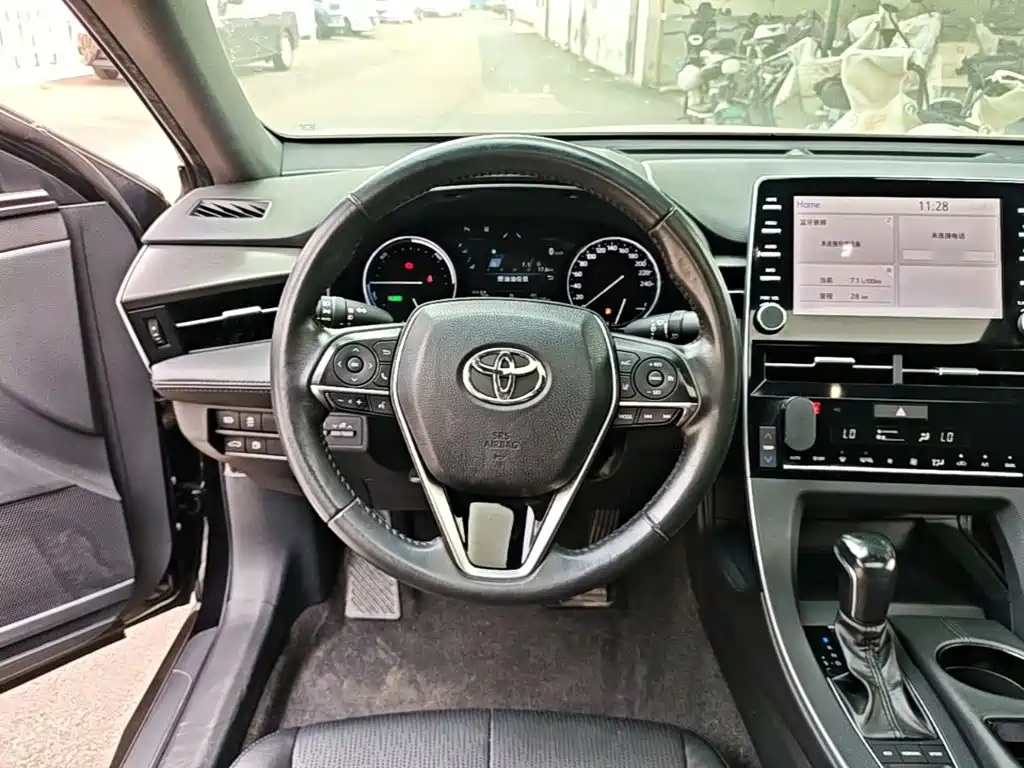 Toyota Avalon — миниатюра 11