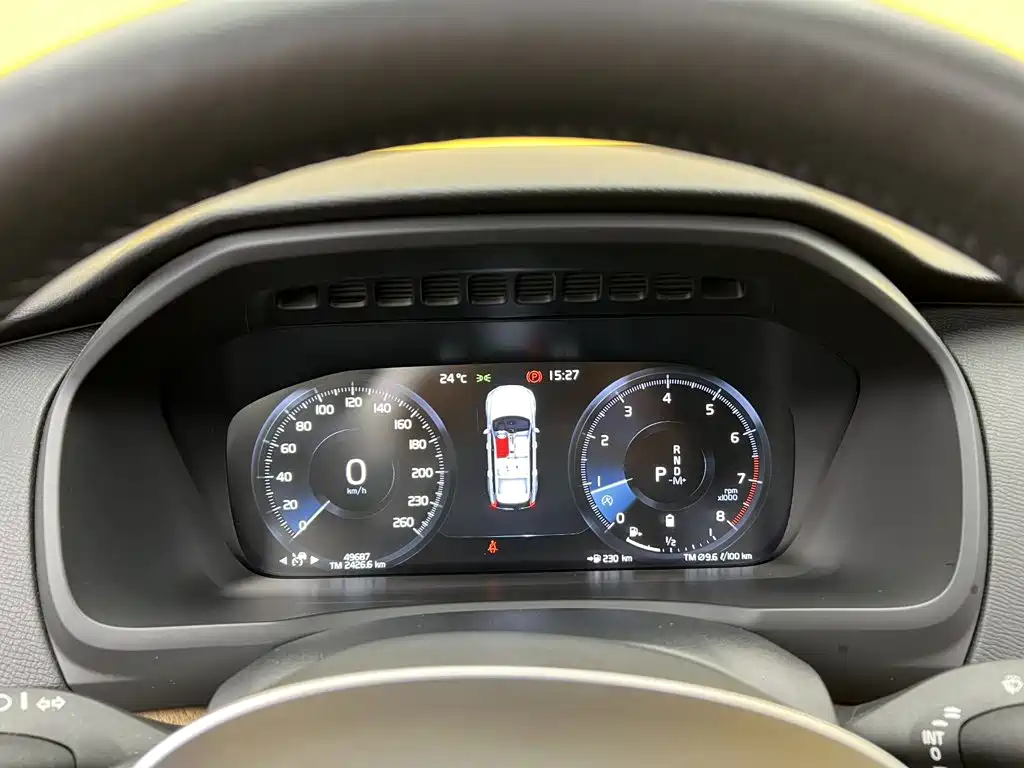Volvo XC90 — миниатюра 15