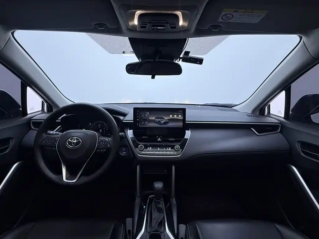 Toyota Frontlander — миниатюра 10