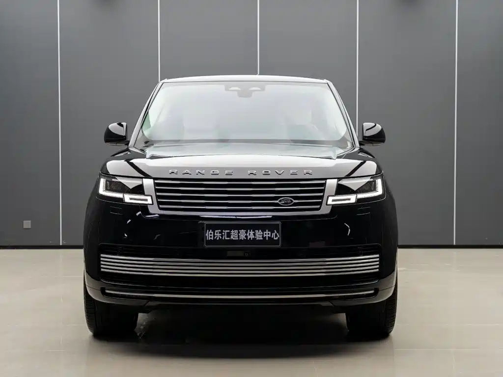 Land Rover Range Rover 2024 3.0 L6 400PS SV Long Wheelbase