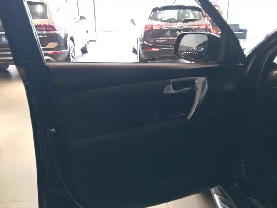 Kia Sportage — миниатюра 7