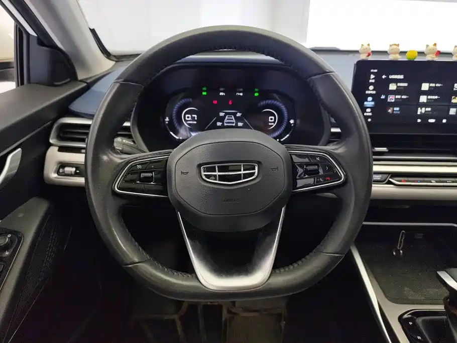 Geely Emgrand — миниатюра 15