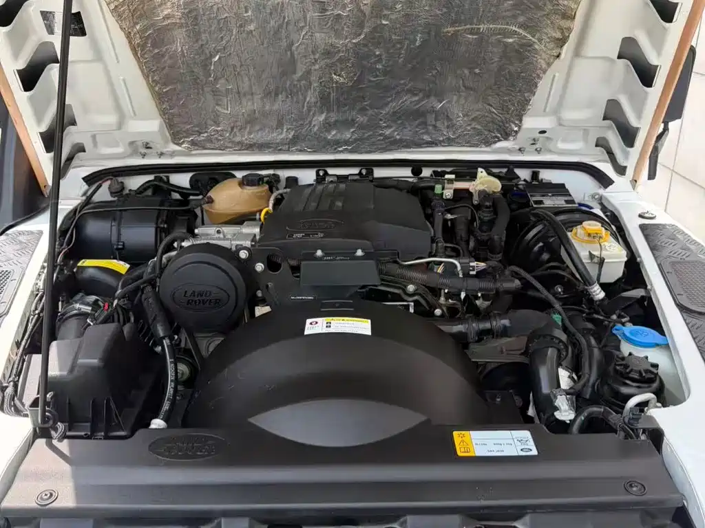 Land Rover  - фото 16