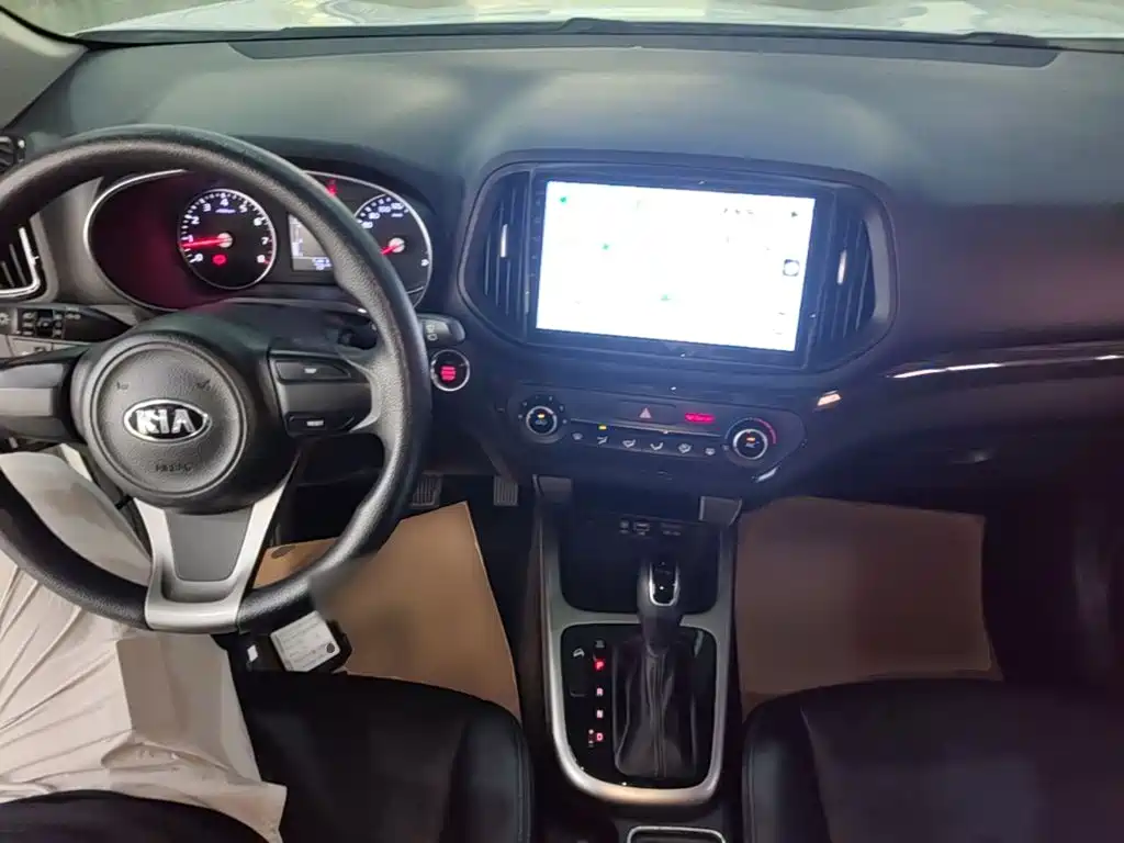 Kia KX3 — миниатюра 10