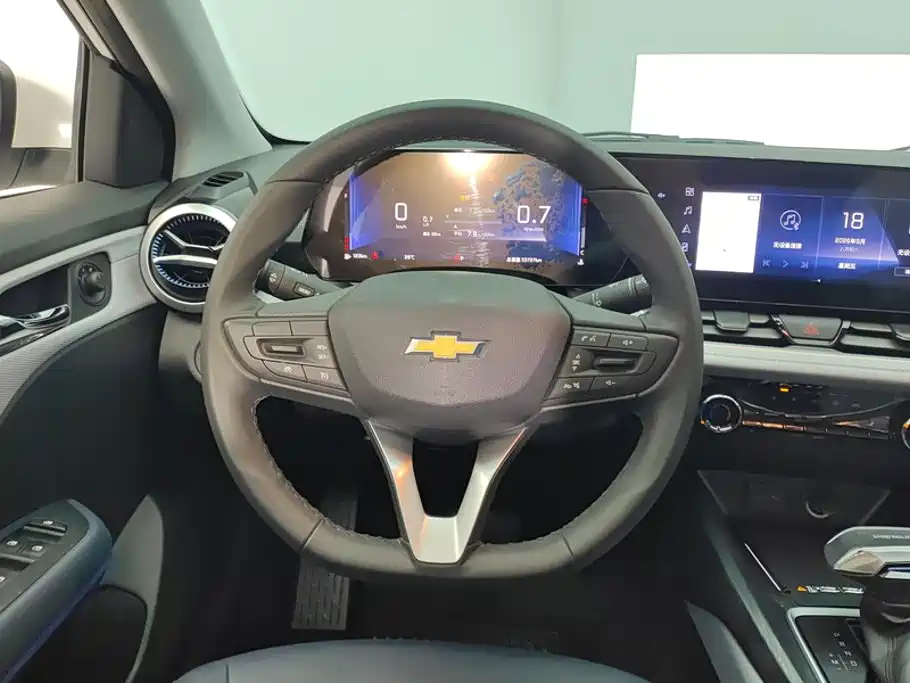 Chevrolet Monza — миниатюра 15