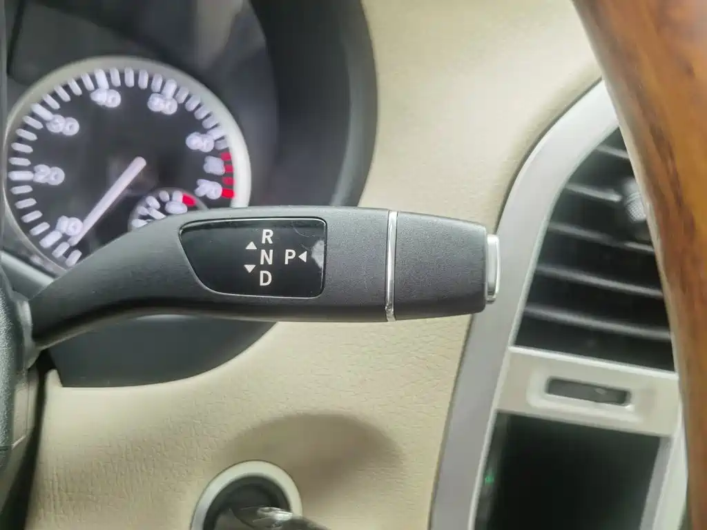 Mercedes-Benz Vito — миниатюра 13