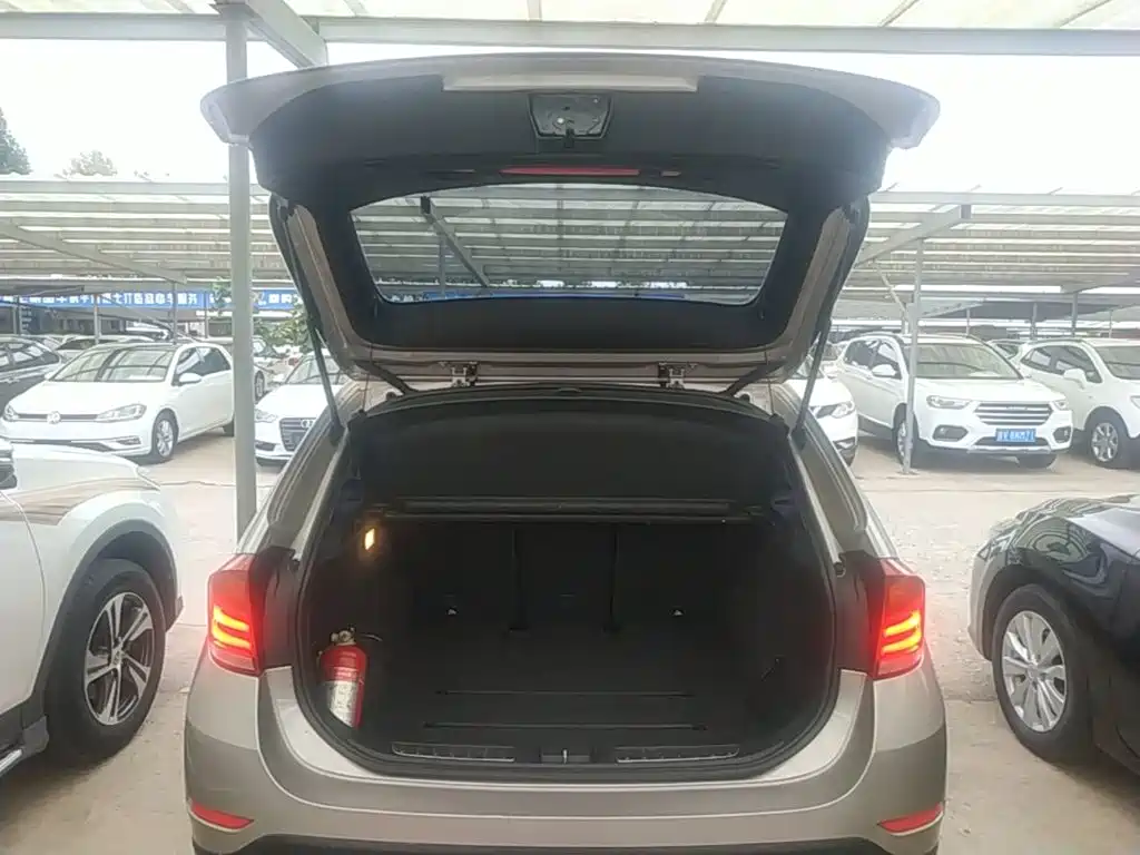 BMW X1 — миниатюра 19