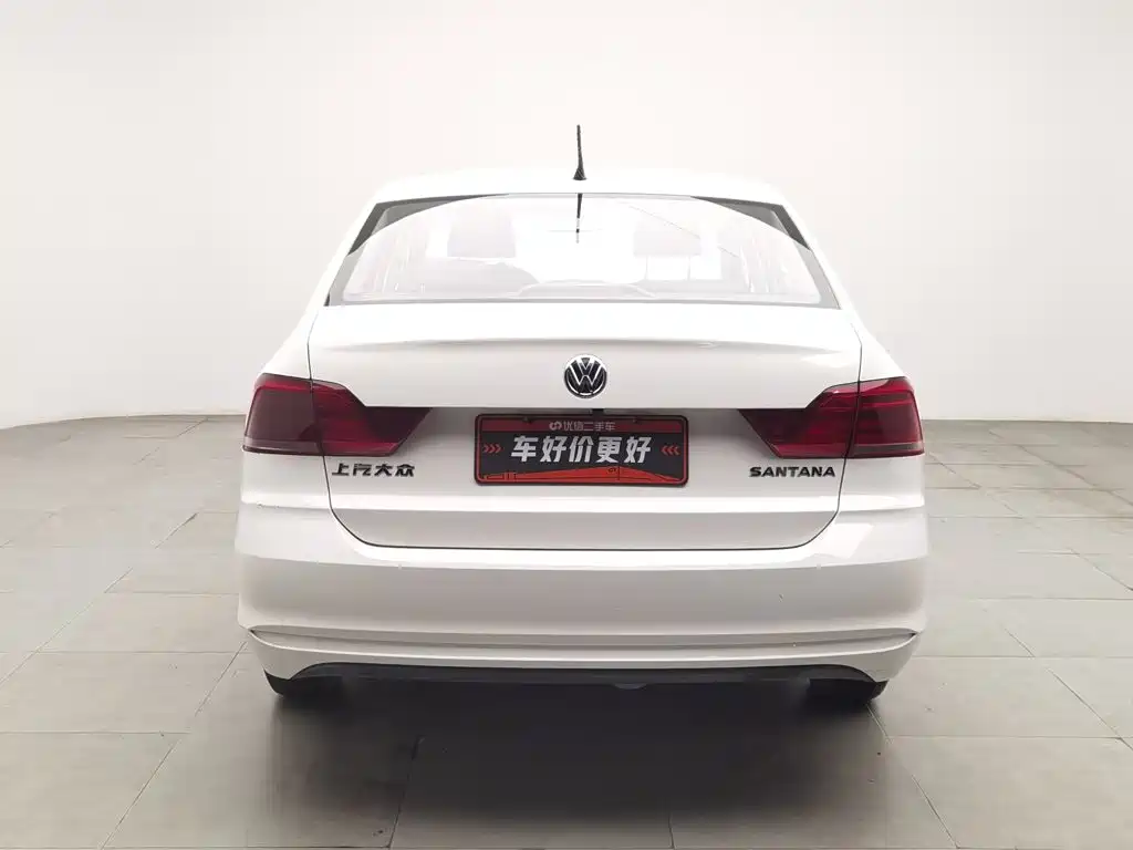 Volkswagen Santana — миниатюра 4