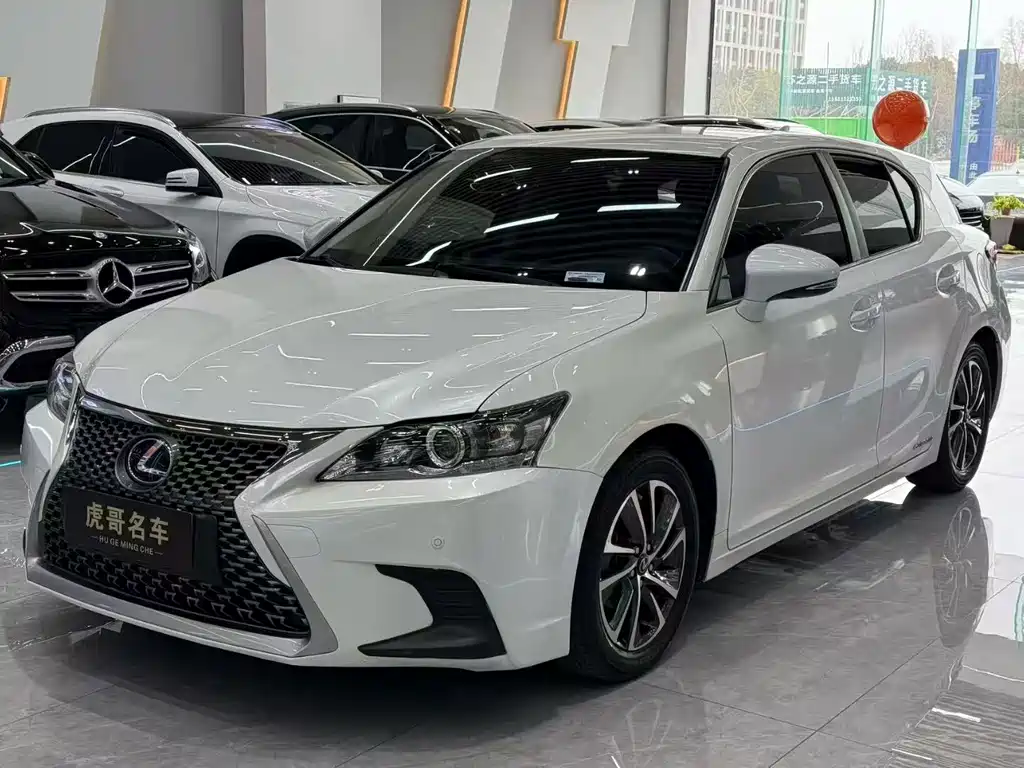 LEXUS CT