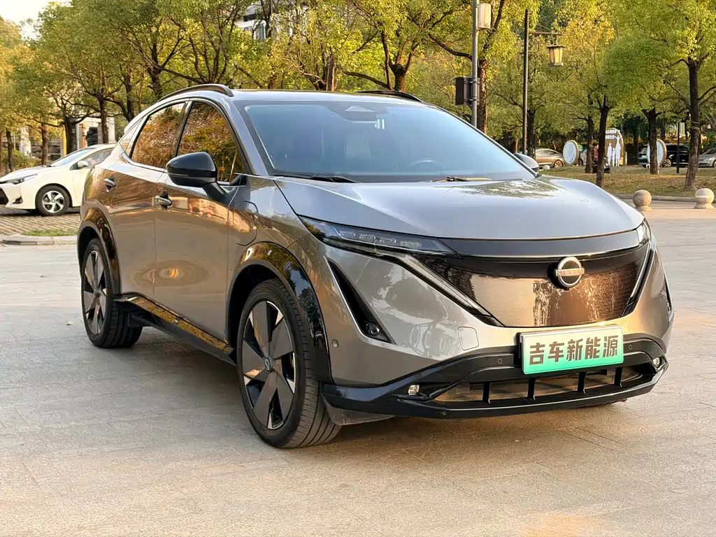 NISSAN ARIYA
