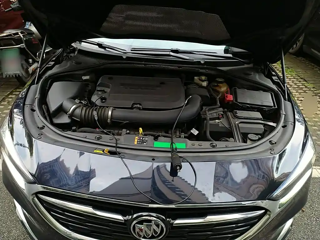 Buick LaCrosse — миниатюра 11