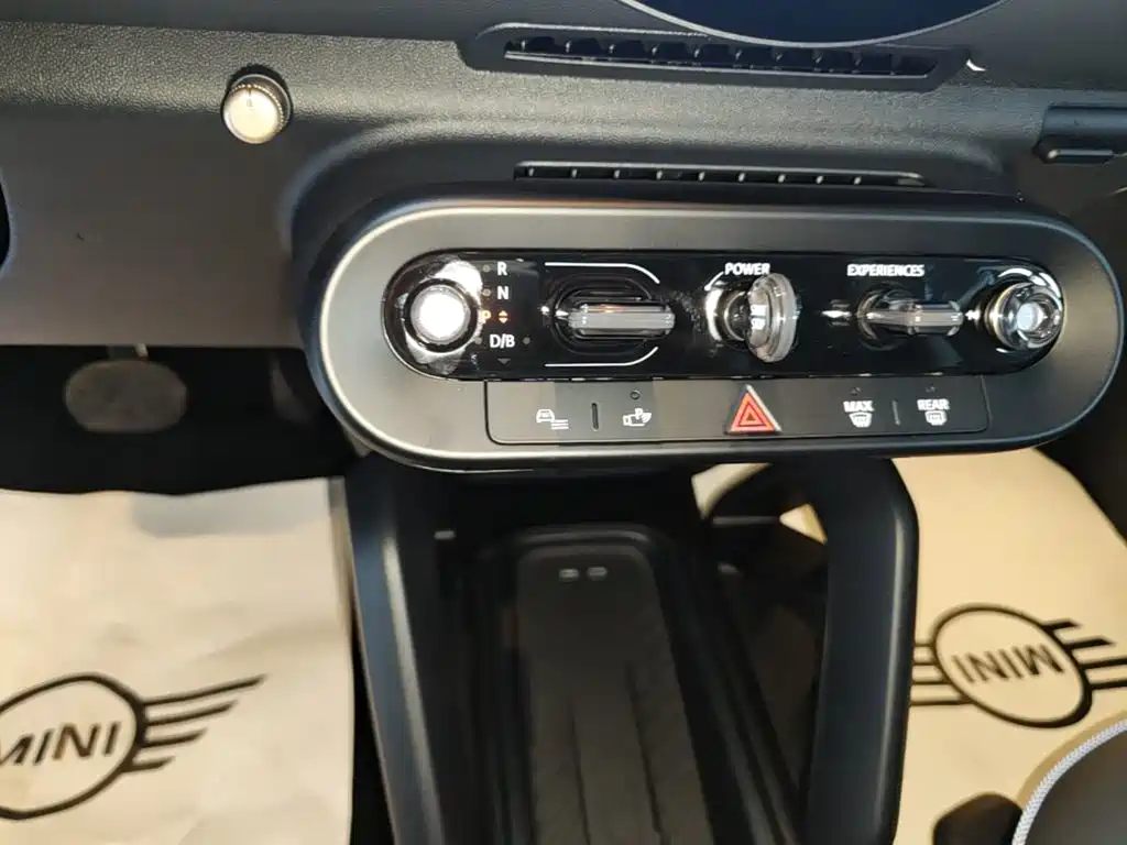 MINI MINI COOPER EV — миниатюра 14