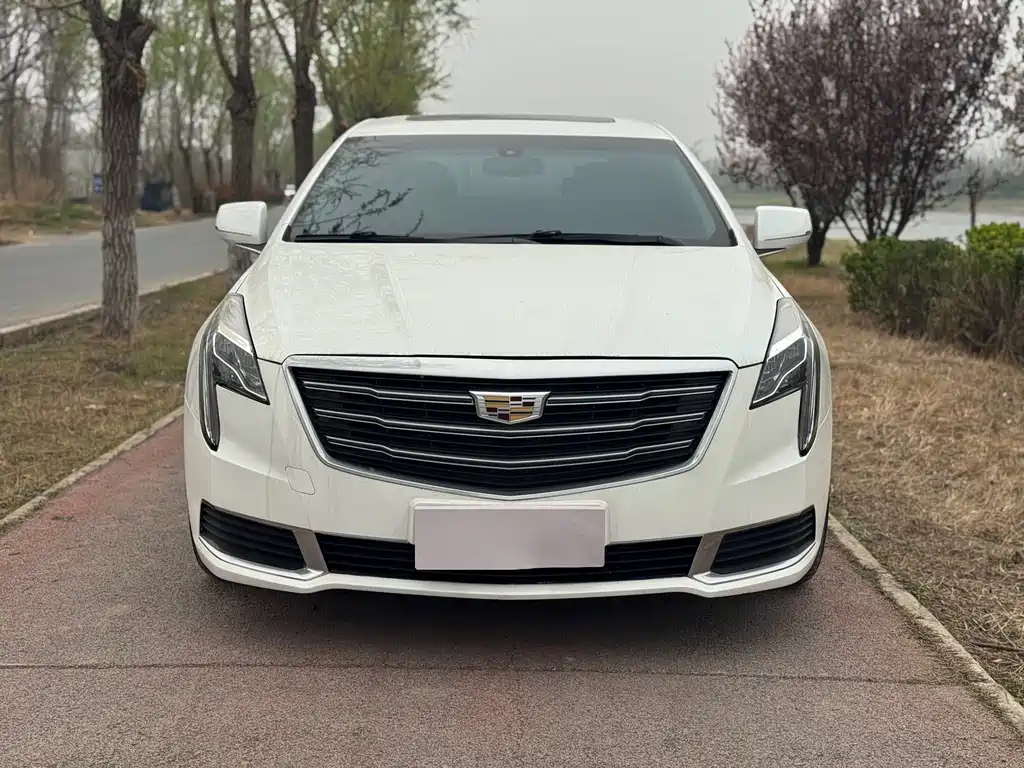 Cadillac XTS — миниатюра 3