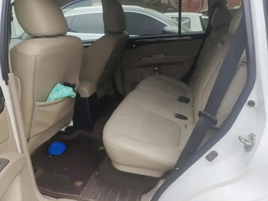 Mitsubishi Pajero Sport — миниатюра 11